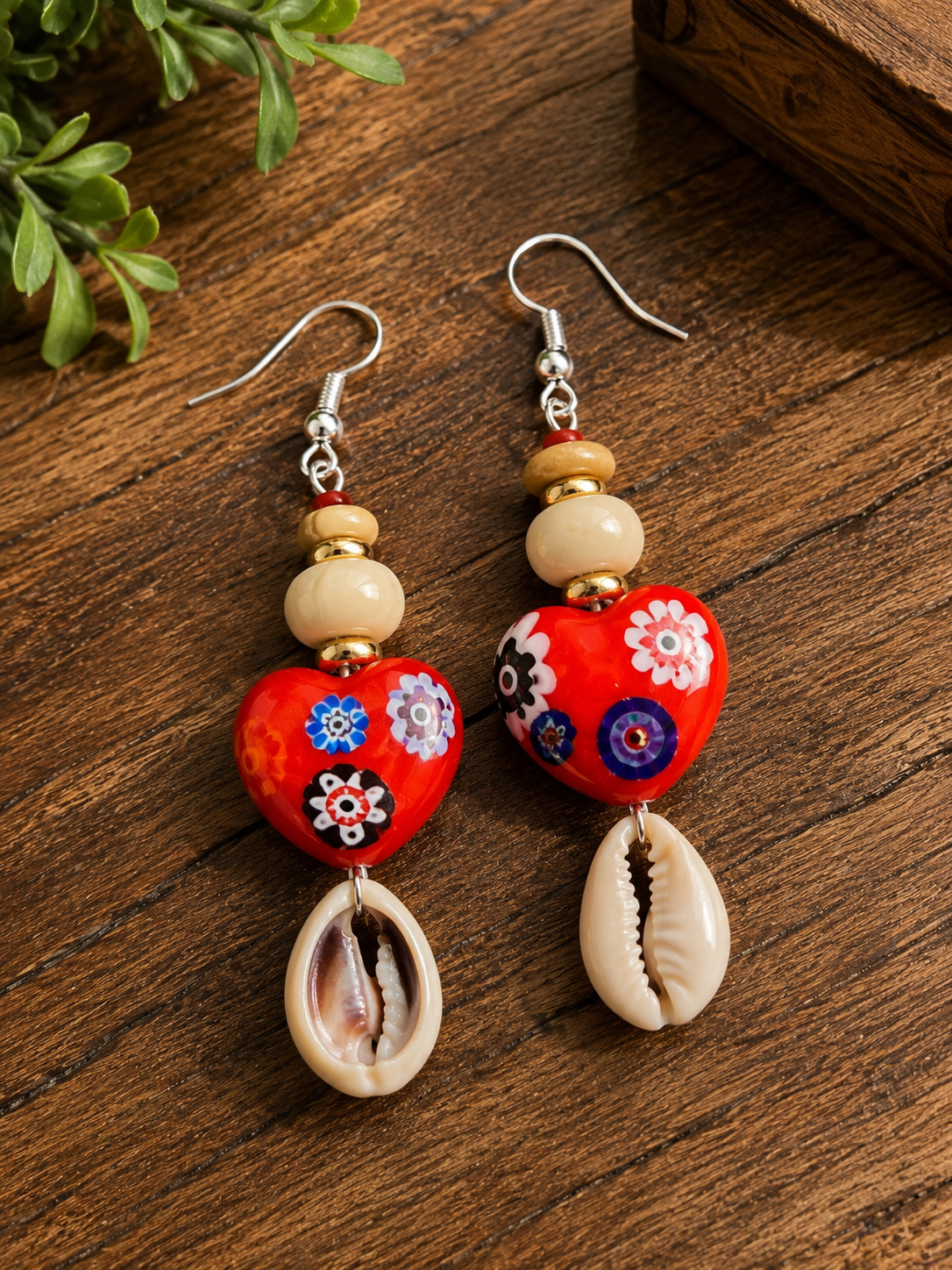 RedOrangeHeart Cowrie